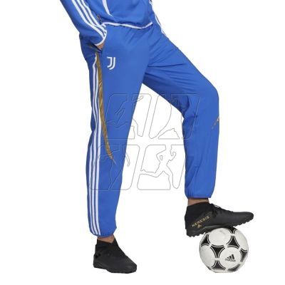2. Spodnie adidas Juventus Turyn Trening Woven Pant M H67142