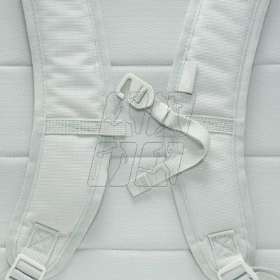8. Plecak Nike Heritage Eugenie DB3300-034
