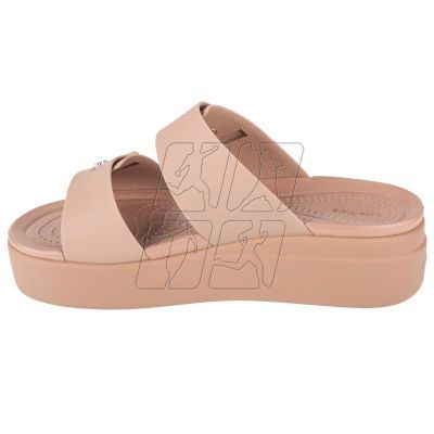 2. Klapki Crocs Brooklyn Low Wedge Sandal W 207431-2Q9