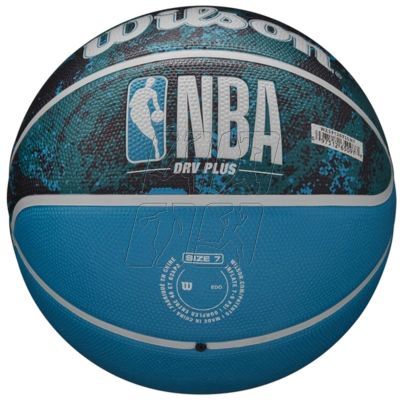 2. Piłka do koszykówki Wilson NBA Drv Plus Vibe WZ3012602XB