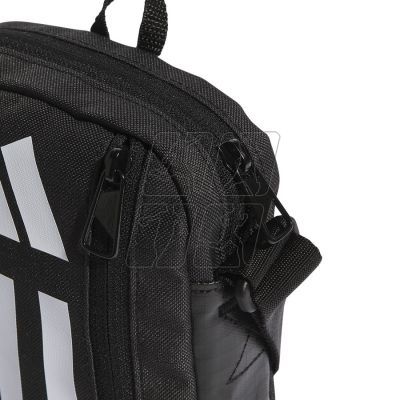 5. Saszetka adidas Essentials Training Shoulder Bag HT4752