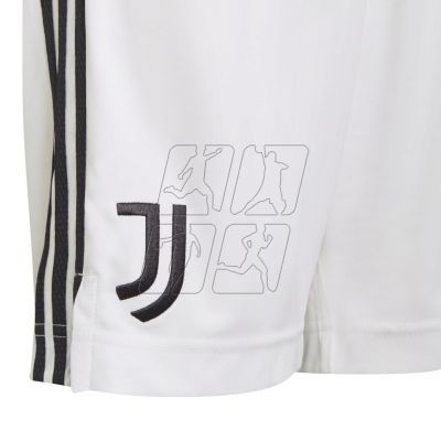3. Spodenki adidas Juventus Turyn Home Jr GR0606