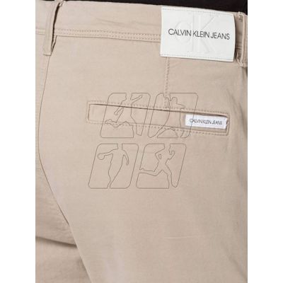 3. Spodnie Calvin Klein Jeans Washed Slim Chino M J30J318323