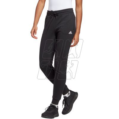 2. Spodnie adidas Essentials Linear French Terry Cuffed W IC6868