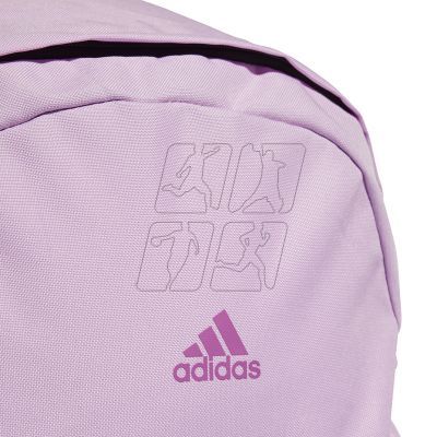 6. Plecak adidas Classic Badge of Sport 3-Stripes Backpack HM9147