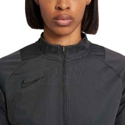 4. Dres Nike Dry Acd21 Trk Suit W DC2096 060