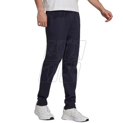 2. Spodnie adidas Essentials Fleece M H33664