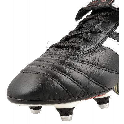 9. Buty piłkarskie adidas World Cup SG M 011040