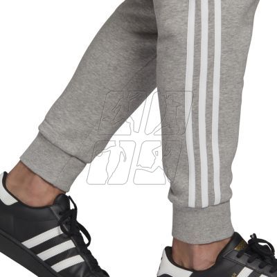 4. Spodnie adidas 3-stripes M GN3530