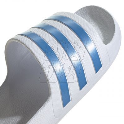 4. Klapki adidas Adilette Aqua Slides HP6295