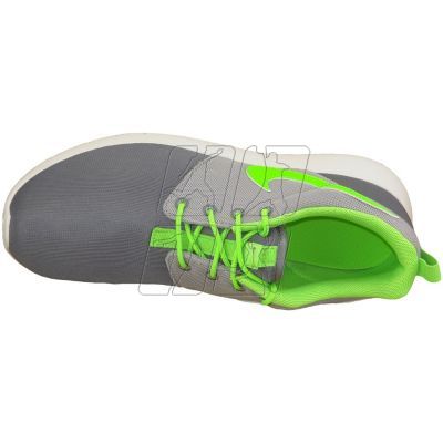3. Buty Nike Roshe One Gs W 599728-025