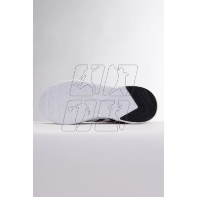 4. Buty adidas Nebzed M GX4276
