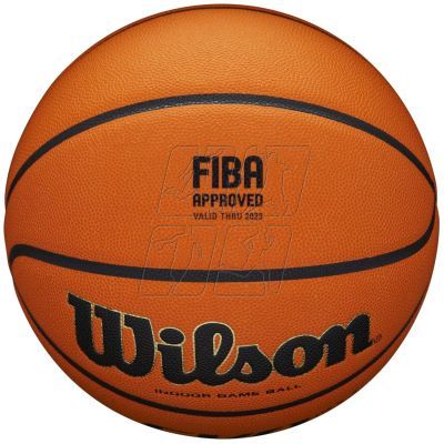 3. Piłka do koszykówki Wilson Evo NXT FIBA Game Ball WTB0965XB