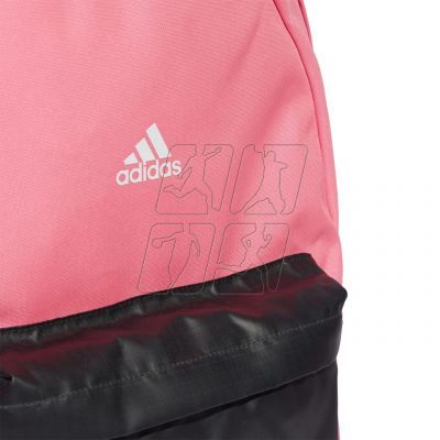 7. Plecak adidas Classic Badge of Sport 3-Stripes IK5723