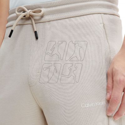 3. Spodnie Calvin Klein Micro Logo M K10K108941