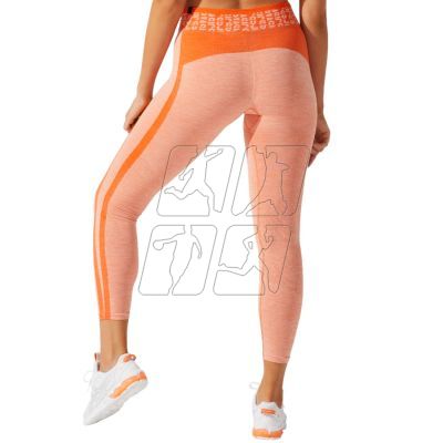 3. Spodnie Asics W Cropped Logo Seamless Tight W 2032B789-800