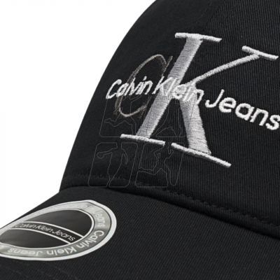 3. Czapka z daszkiem Calvin Klein Jeans Double K50K508133