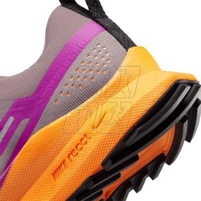8. Buty Nike React Pegasus Trail 4 W DJ6159-500