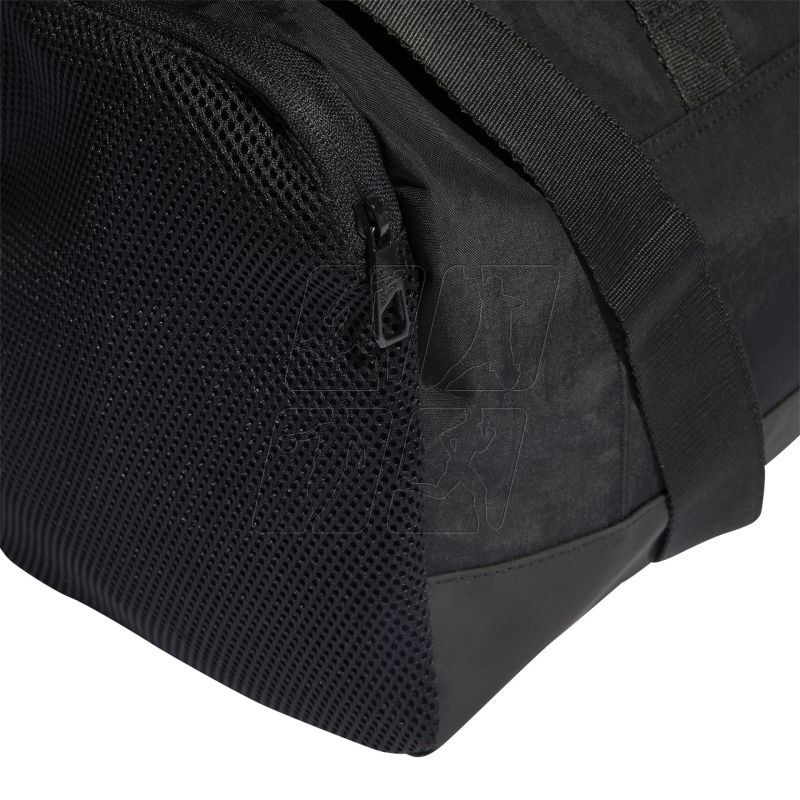 4. Tobrba adidas 4ATHLTS Duffel Bag M HC7272