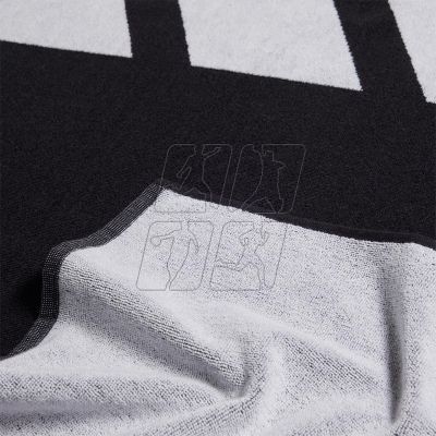 2. Ręcznik adidas 3bar L IU1289