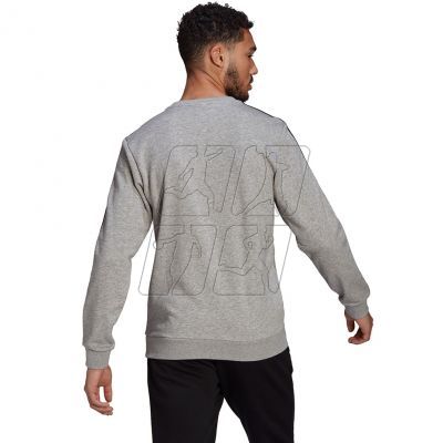 4. Bluza adidas Essentials Sweatshirt M GK9101