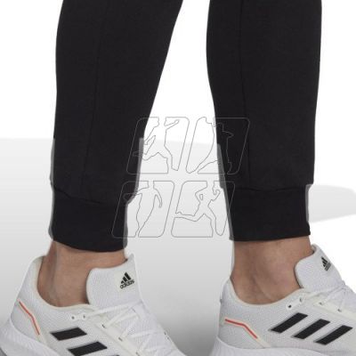 5. Spodnie adidas Feelcozy Pant M HL2236