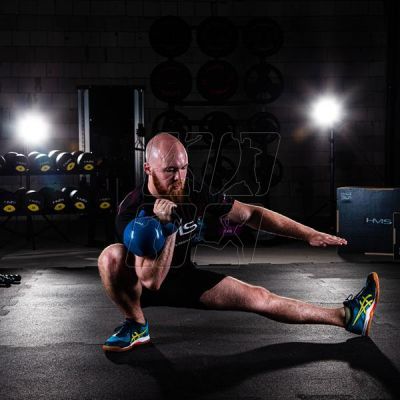 25. Kettlebell żeliwny Blue HMS KNV16 16kg