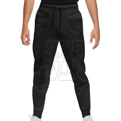 4. Spodnie Nike Nsw Tech Fleece Jogger M CU4495-010
