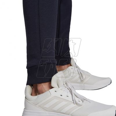 5. Spodnie adidas Essentials Fleece M H33664