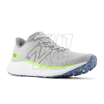 5. New Balance buty sportowe męskie MEVOZCY3