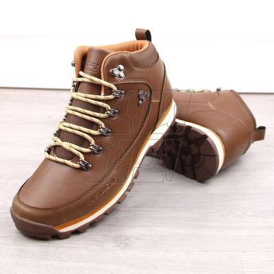 3. Skórzane buty trekkingowe Outback Bustagrip M MRM1B