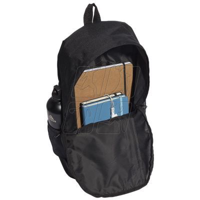 4. Plecak adidas Essentials Linear Backpack HT4746