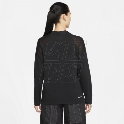 2. Koszulka Nike Sportswear Dri-FIT ADV Tech Pack W DD4628-010