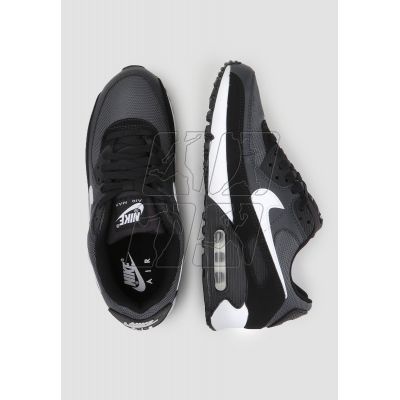 10. Buty Nike Air Max 90 CN8490-002