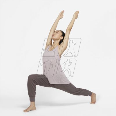 4. Koszulka Nike Yoga Dri-FIT W DD5594-501