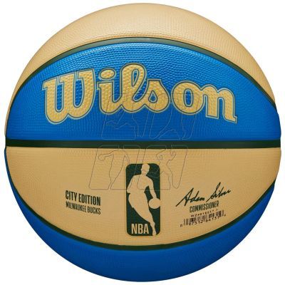 3. Piłka do koszykówki Wilson NBA Team City Edition Milwaukee Bucks Ball WZ4016517ID