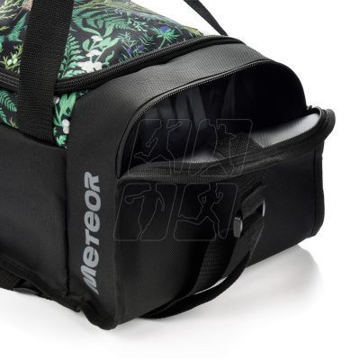 4. Torba fitness Meteor Nanuq 16894