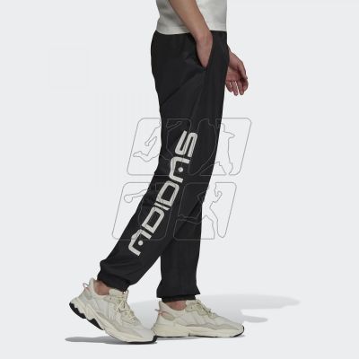 3. Spodnie adidas Originals Symbol Tp M H13504
