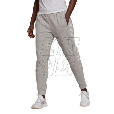 2. Spodnie adidas Essentials Colorblock Block Cut 3-Stripes Regular Tapered Pants W HB2768