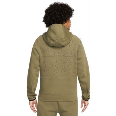 2. Bluza Nike Tech Fleece M FB7921-222