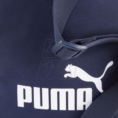 3. Torebka na ramię Puma Phase Portable granatowa 90957 02