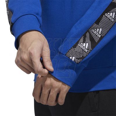 4. Bluza adidas Essentials Tape Sweatshirt M GD5449
