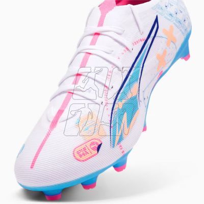 4. Buty piłkarskie Puma Ultra 5 Match Vol.Up FG/MG M 108064-01