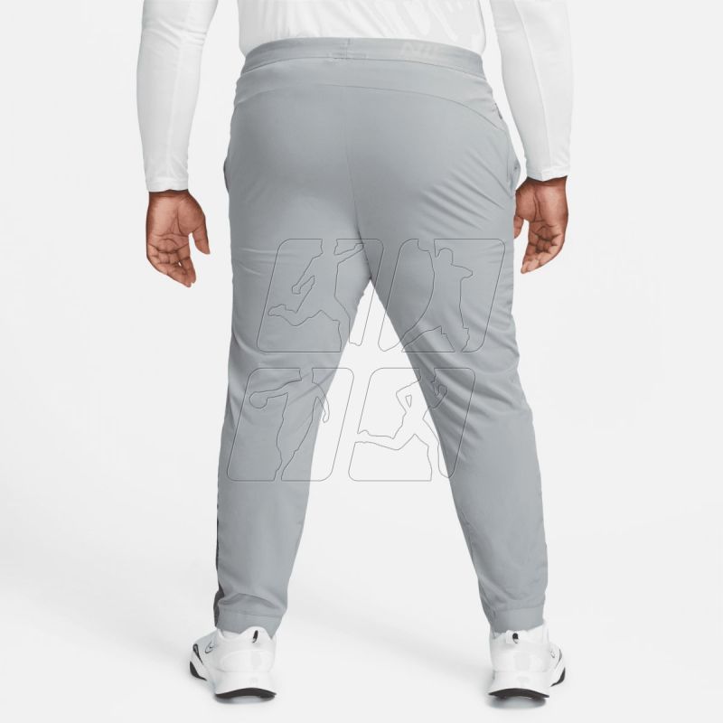 2. Spodnie Nike Pro Dri-FIT Vent Max M DM5948-073