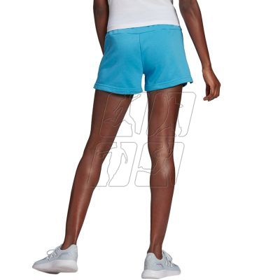 3. Spodenki adidas Essentials Slim Logo Shorts W HD1701