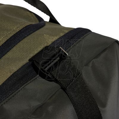 4. Torba adidas Essentials 3-Stripes Duffel M IZ1918