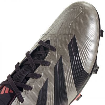 7. Buty piłkarskie adidas Predator League FG IF6349