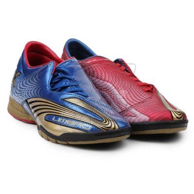 7. Buty halowe Umbro Revolution FCE II-A IN M 886672-6CT