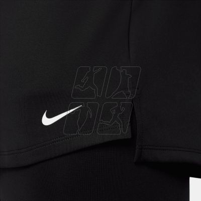 4. Koszulka Nike Therma-FIT One W DD4945-010