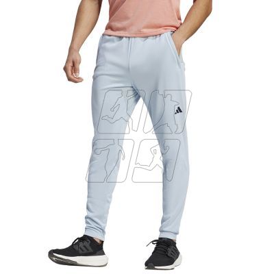 2. Spodnie adidas TR-ES+ Pant M HZ3111